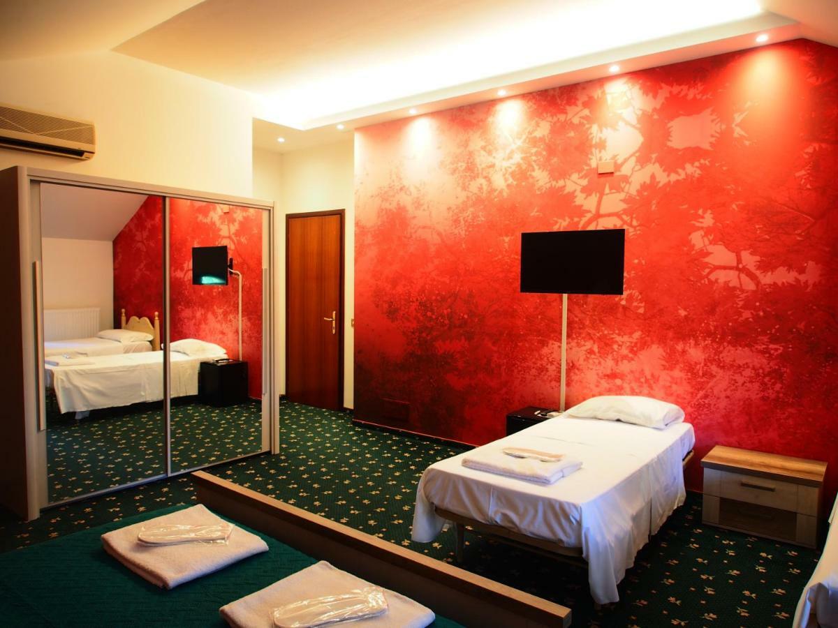 Hotel Parco Fola Albinea Luaran gambar