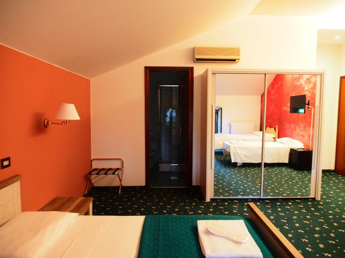 Hotel Parco Fola Albinea Luaran gambar