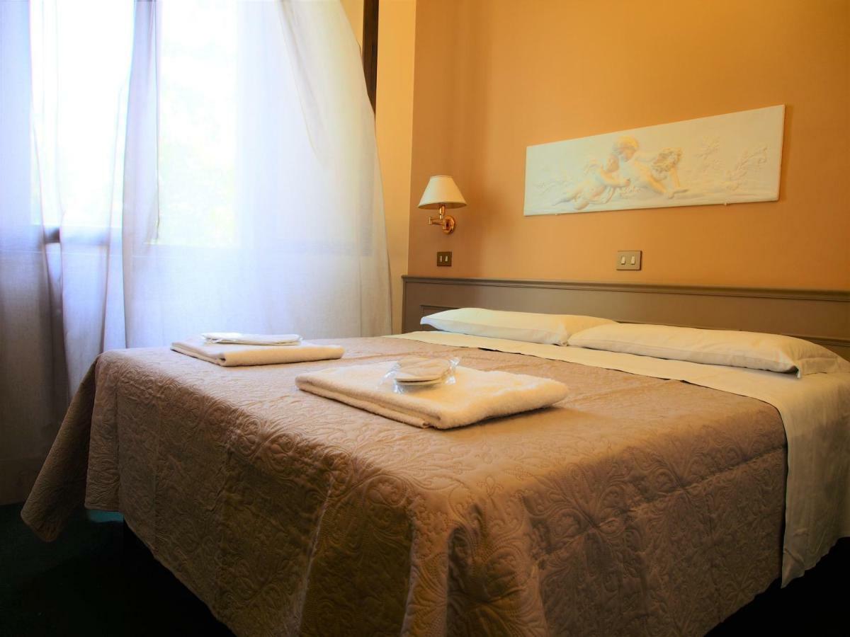 Hotel Parco Fola Albinea Luaran gambar