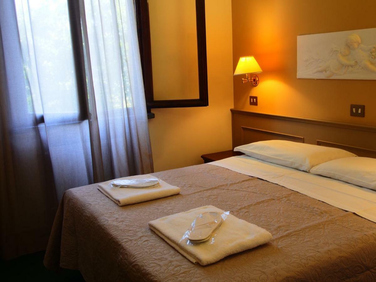 Hotel Parco Fola Albinea Luaran gambar