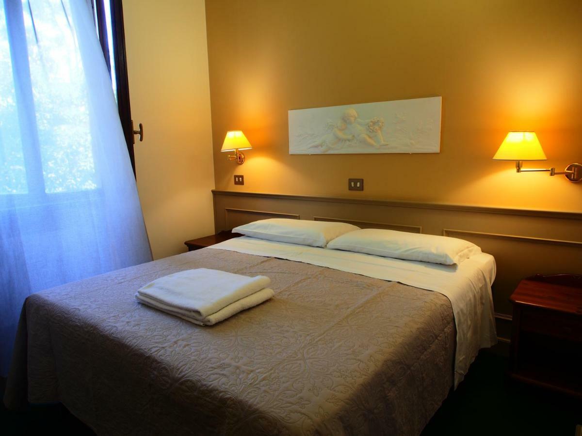 Hotel Parco Fola Albinea Luaran gambar